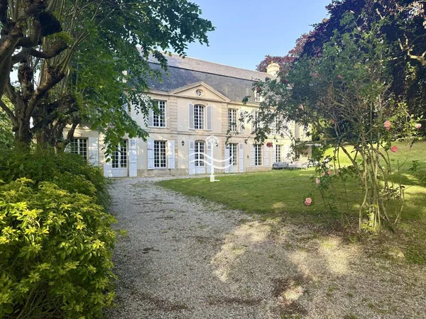 Maison de luxe 12 pièces 340 m²