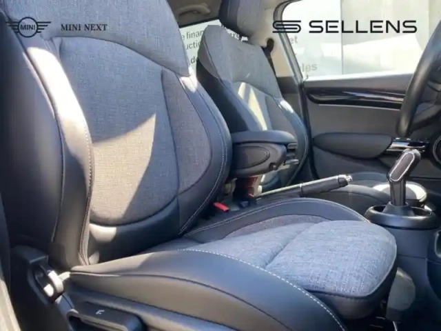 Mini Mini 5 portes cooper 136ch edition premium plus bva7 — photo 11