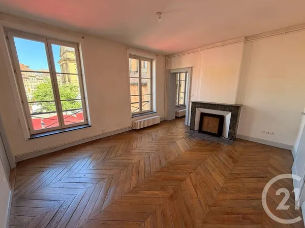 Appartement 3 pièces 94 m²