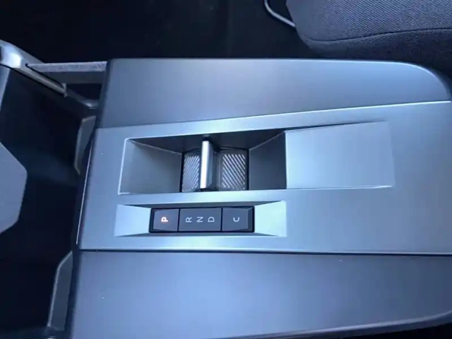 Opel Frontera electric 113 ch batterie 44 kwh — photo 22