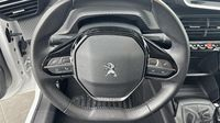 Peugeot 208 1.2 PureTech 75ch S&S Premium — photo 12