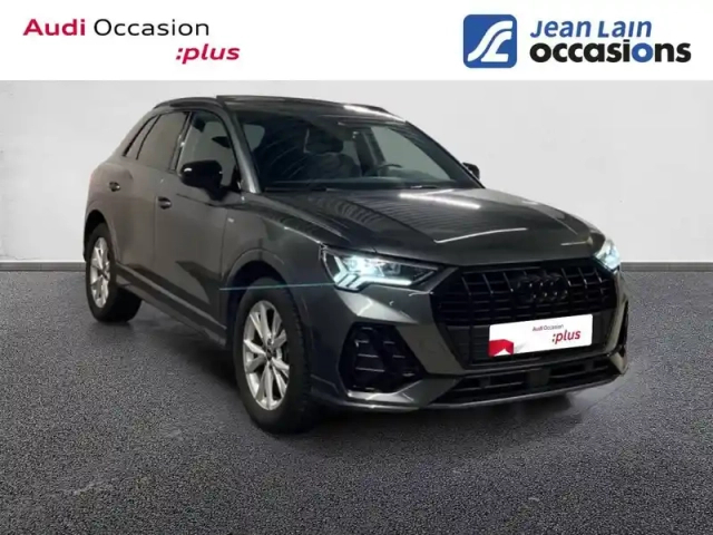 Audi Q3 35 tfsi 150 ch s tronic 7 — photo 3