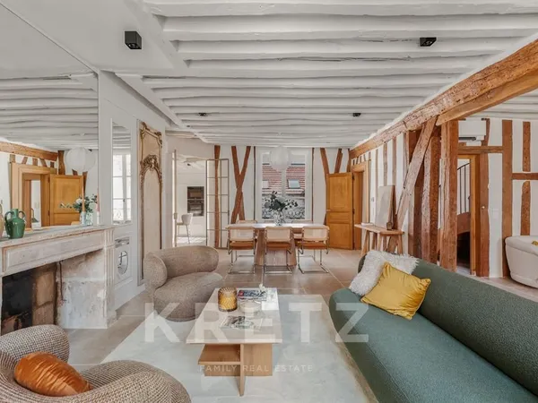 Duplex d'architecte avec terrasse au coeur du Quartier Latin