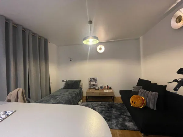 Appartement 1 pièce 27 m²