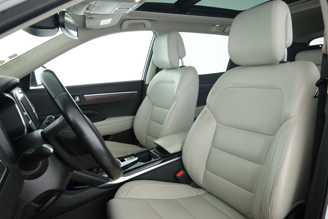 Renault Koleos 1.6 dCi Energy Intens 4x2 — photo 9