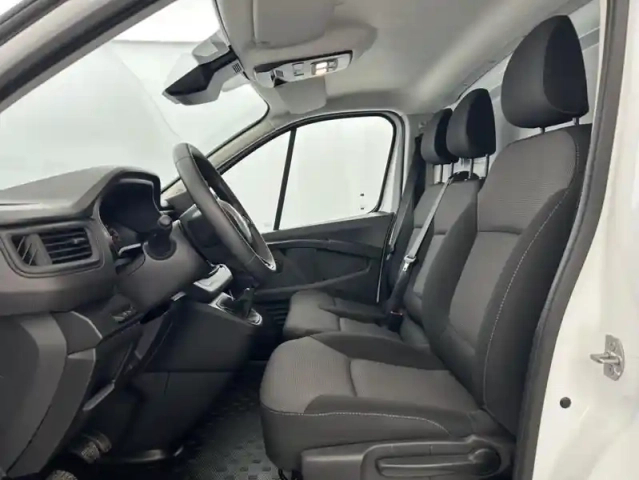 Renault Trafic fg vul blue dci 130 l1h1 3t gsr2 advance 4p — photo 9
