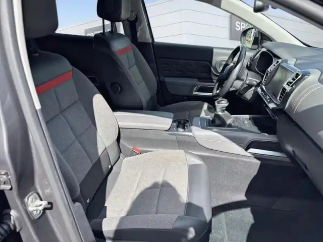 Citroën C5 Aircross bluehdi 130 s&amp;s bvm6 feel — photo 9