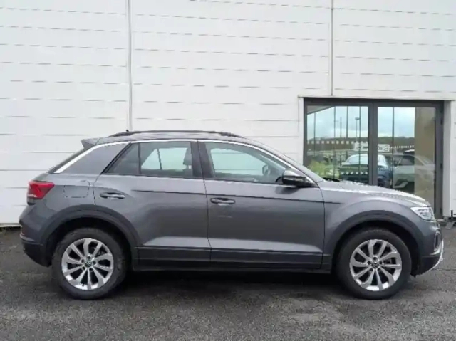 Volkswagen T-Roc 2.0 tdi 150ch life plus dsg7 — photo 3