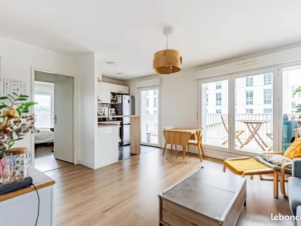 Appartement moderne & grande terrasse - Nantes Quartier Dynamique Gare Sud
