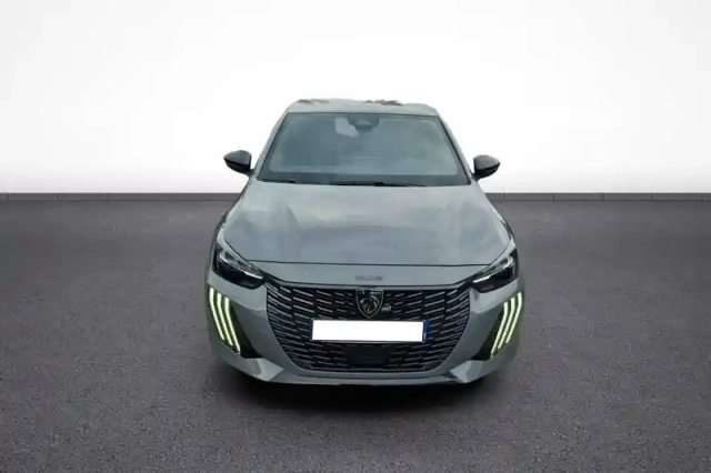 Peugeot 208 electrique 50 kwh 136ch