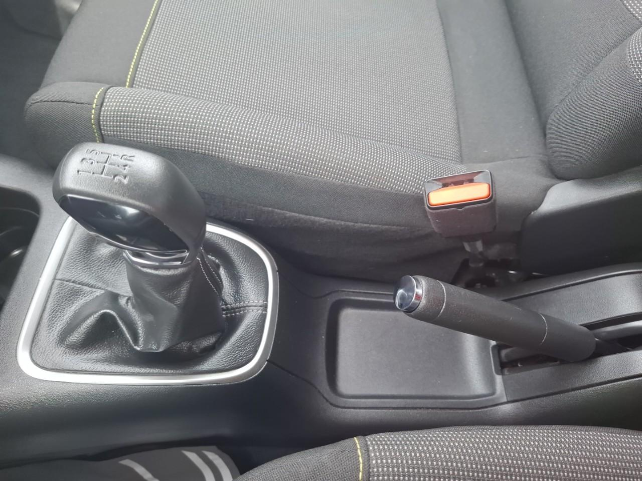 Citroën C3 1.2 puretech 83ch s&s max — photo 22