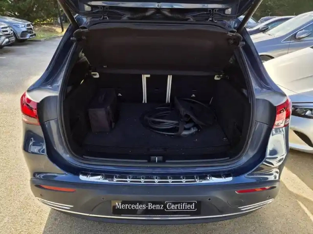 Mercedes Eqa 250 — photo 7