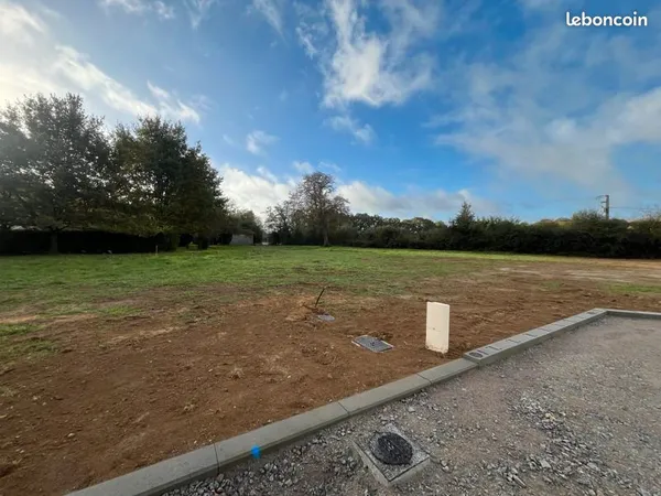 Terrain 792 m² Dompierre Sur Yon