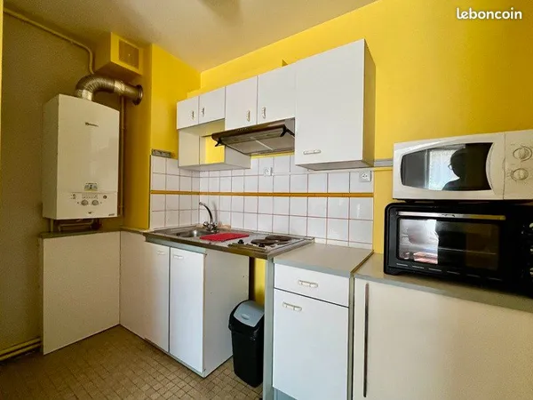 Studio 1 pièce 29 m²