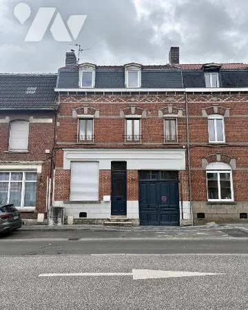Maison 10 pièces 198 m²
