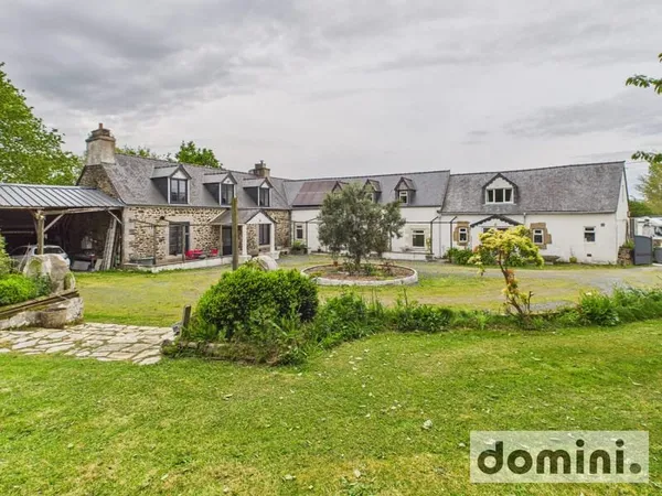 Maison 12 pièces 308 m²