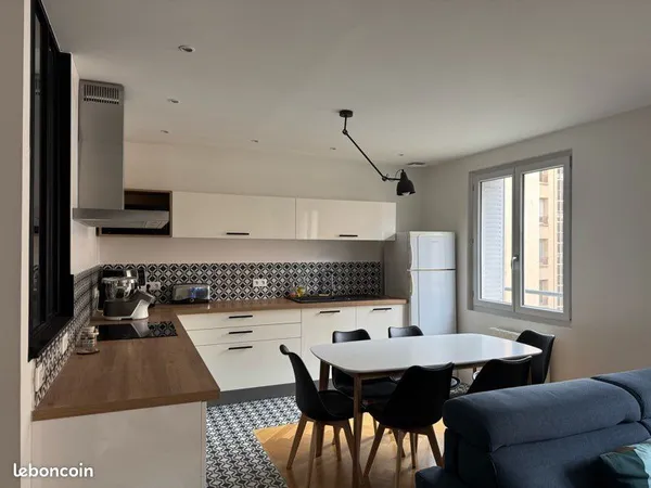 Appartement 3 pièces 73m² en parfait état - Proche Gare de Part-Dieu