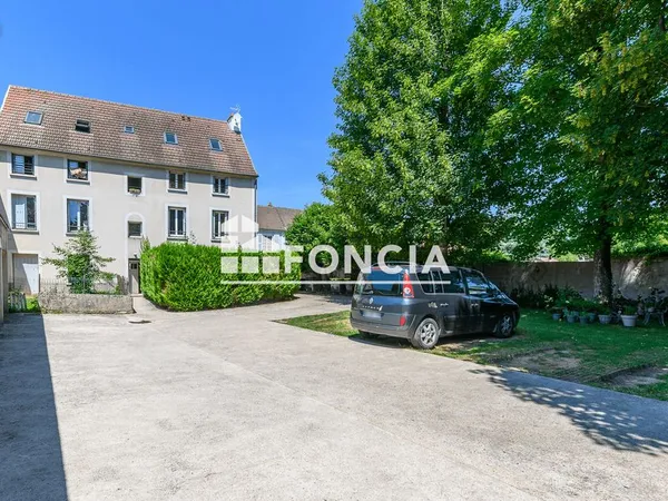 ANNET SUR MARNE , appartement 2 pièces en duplex proche des commerces