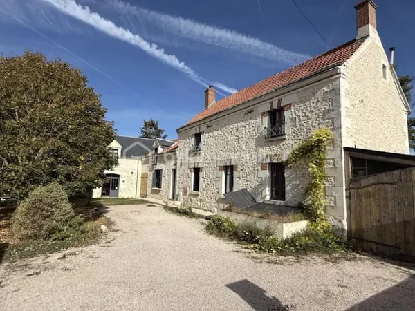 Maison 10 pièces 328 m²