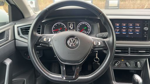 Volkswagen Polo 1.0 TSI 95 DSG7 - Confortline – 2018 – 125227 km – Essence – Boîte Automatique — photo 30