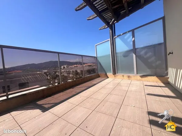 Duplex 4 pièces 90 m²