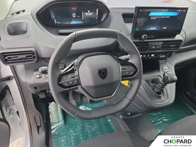 Peugeot Partner fourgon m diesel 100 ch manuelle — photo 52