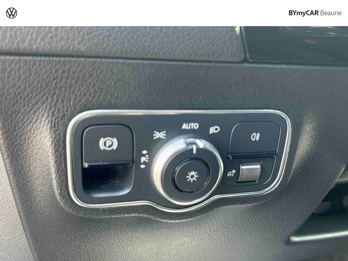 Mercedes GLA 200 7G-DCT AMG Line — photo 20