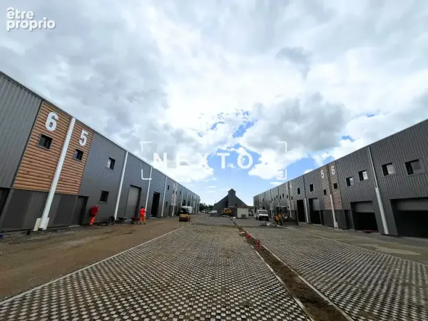 Commerce 146 m²