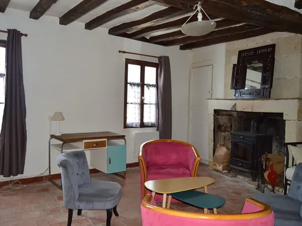 SOUZAY CHAMPIGNY : maison de 3 pièces (81 m²) en location, meublée