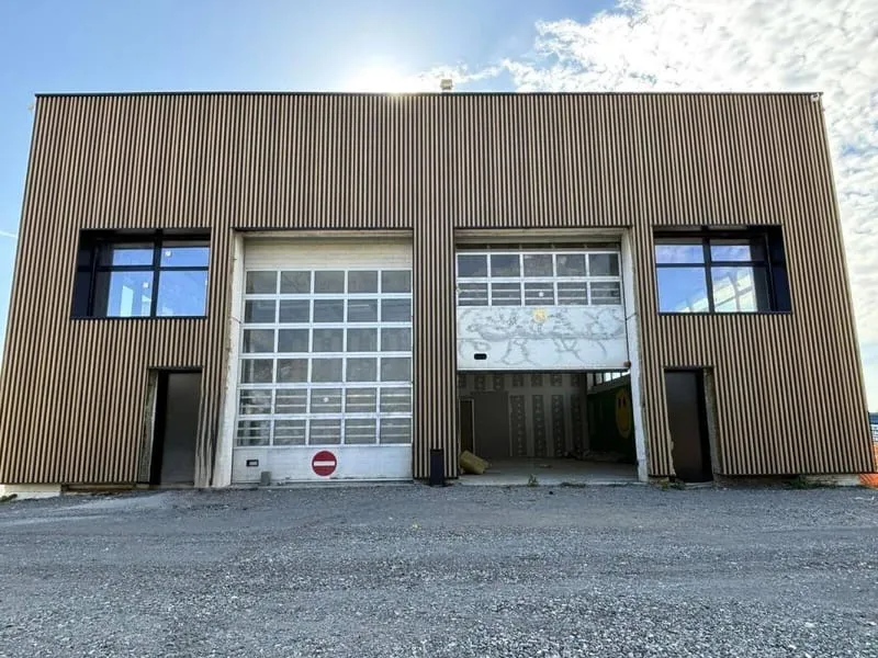 Photo 3