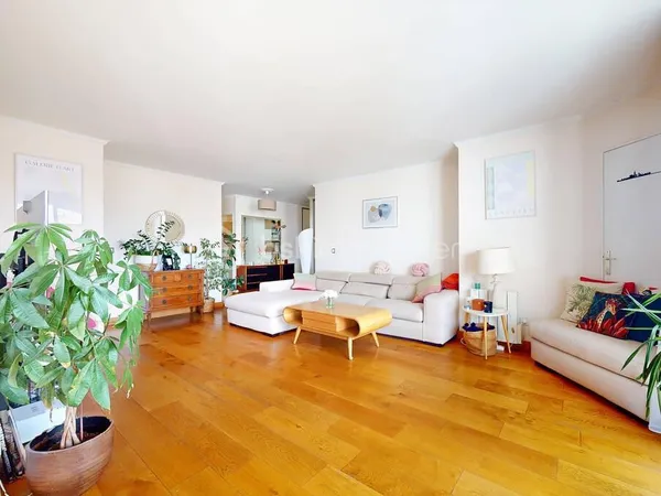 Appartement 5 pièces 103 m²