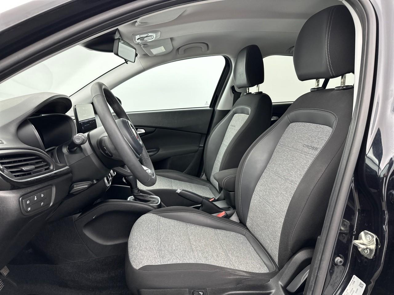 Fiat Tipo cross 5 portes 1.5 firefly turbo 130 ch s&s dct7 h — photo 9