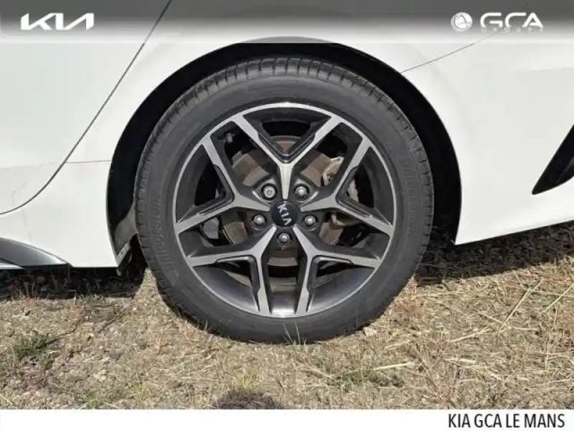 Kia Ceed pro 1.5 t-gdi 160ch gt line premium dct7 — photo 4