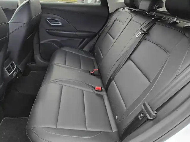 Mg Zs 1.5 l hybrid+ 197 ch — photo 20
