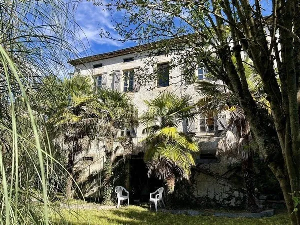 Maison 6 pièces 180 m²