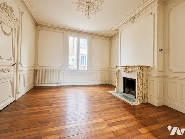 Maison 8 pièces 153 m²