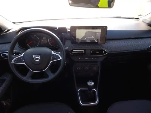 Dacia Jogger eco-g 100 7 places — photo 10