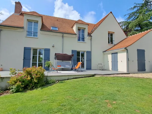 Maison d'architecte haut de gamme de 274m² en plein coeur de Lainville en Vexin