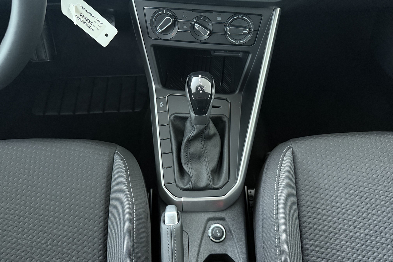 Volkswagen TAIGO — photo 12