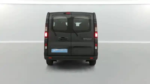 Renault Trafic l1 dci 150 energy s&amp;s — photo 13