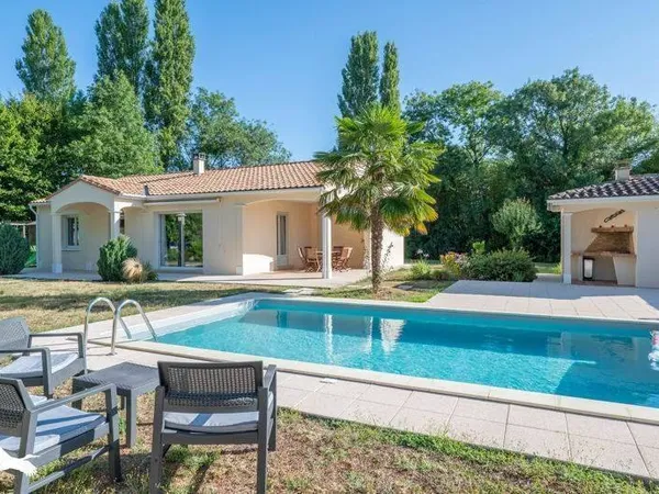 Maison de plain-pied 4 pièces 106 m²