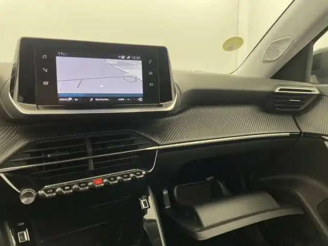 Peugeot 2008 bluehdi 110 s&amp;s bvm6 — photo 28