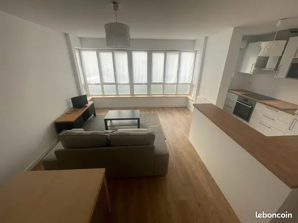 Appartement meublé à louer - La Madeleine / Romarin - T2 - 47m²