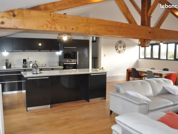 Appartement meublé et climatisé à louer à Jonzac - Disponible immédiatement