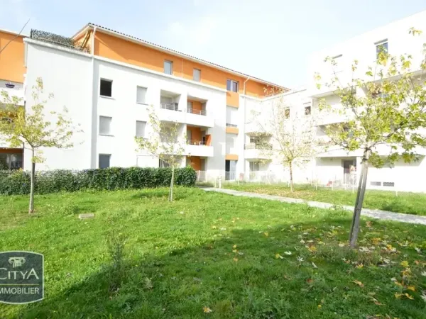 Studio 1 pièce 32 m²