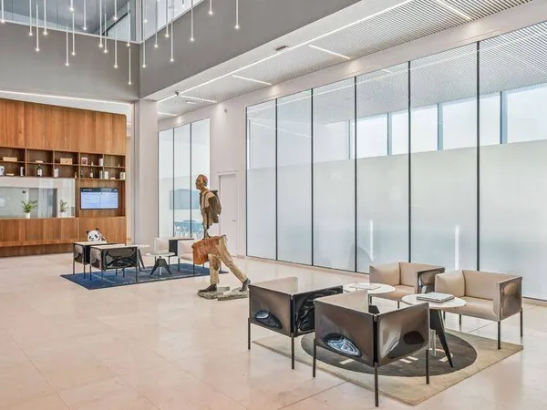 Bureaux 1500 m²