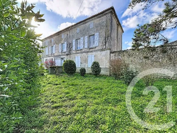 Maison 8 pièces 294 m²