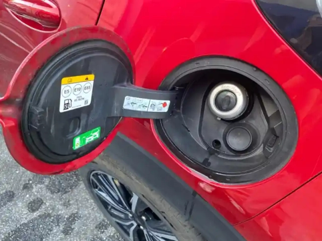 Ford Puma 1.0 flexifuel 125ch s&amp;s mhev titanium — photo 15