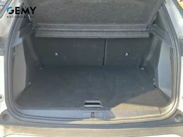 Peugeot 2008 puretech 130 s&amp;s eat8 — photo 6