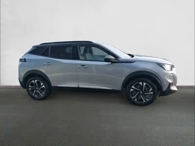 Peugeot 2008 electrique 136 ch — photo 44